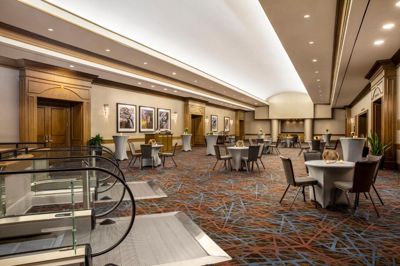Hyatt Regency Birmingham - The Wynfrey 4*